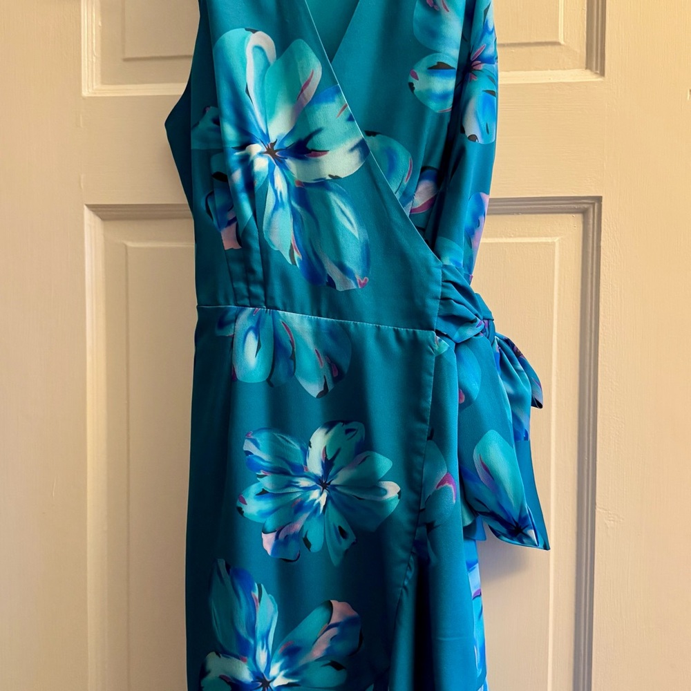 Hutch Design Fannie Dress-Blue Painted Flowers M